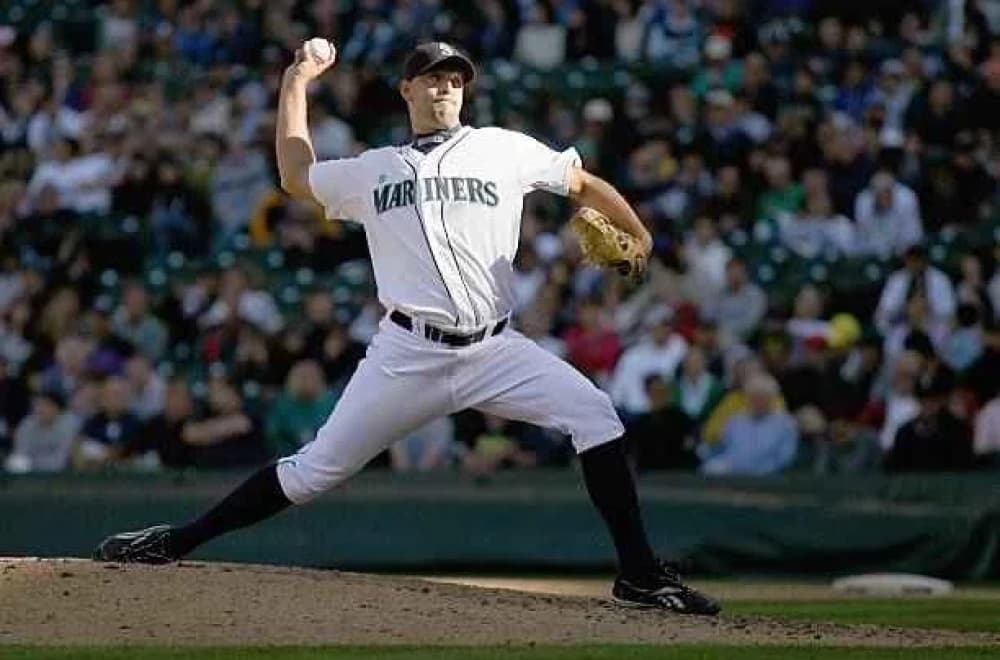 David Aardsma: A Journey of Perseverance in Baseball